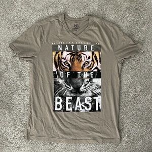 Men’s express graphic tee tiger- Nature of the a beast